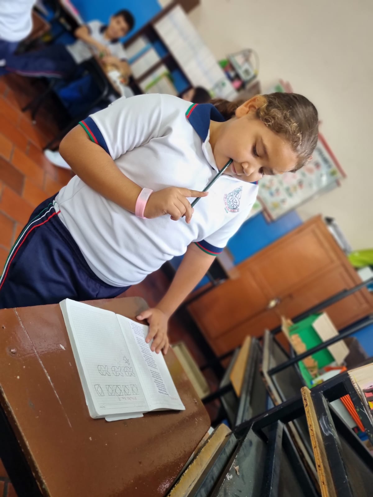 DIAZ DAZA KAROLL SOFIA